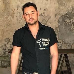 Meet your Posher, Yuriy